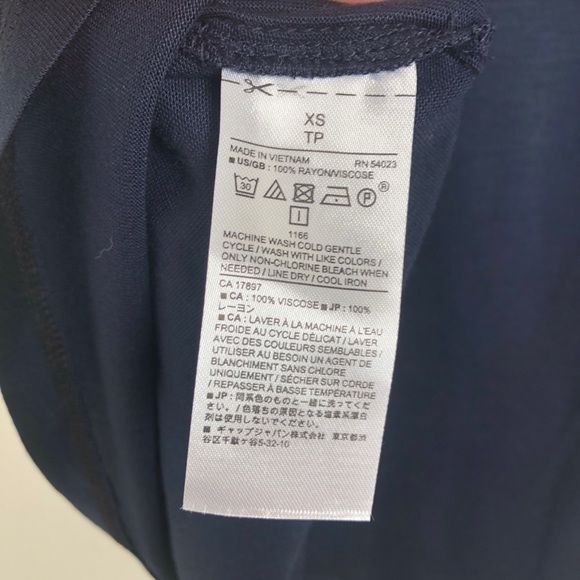 J Crew Crew Neck Navy Blue T -Shirt Satin Trim - Picture 4 of 6